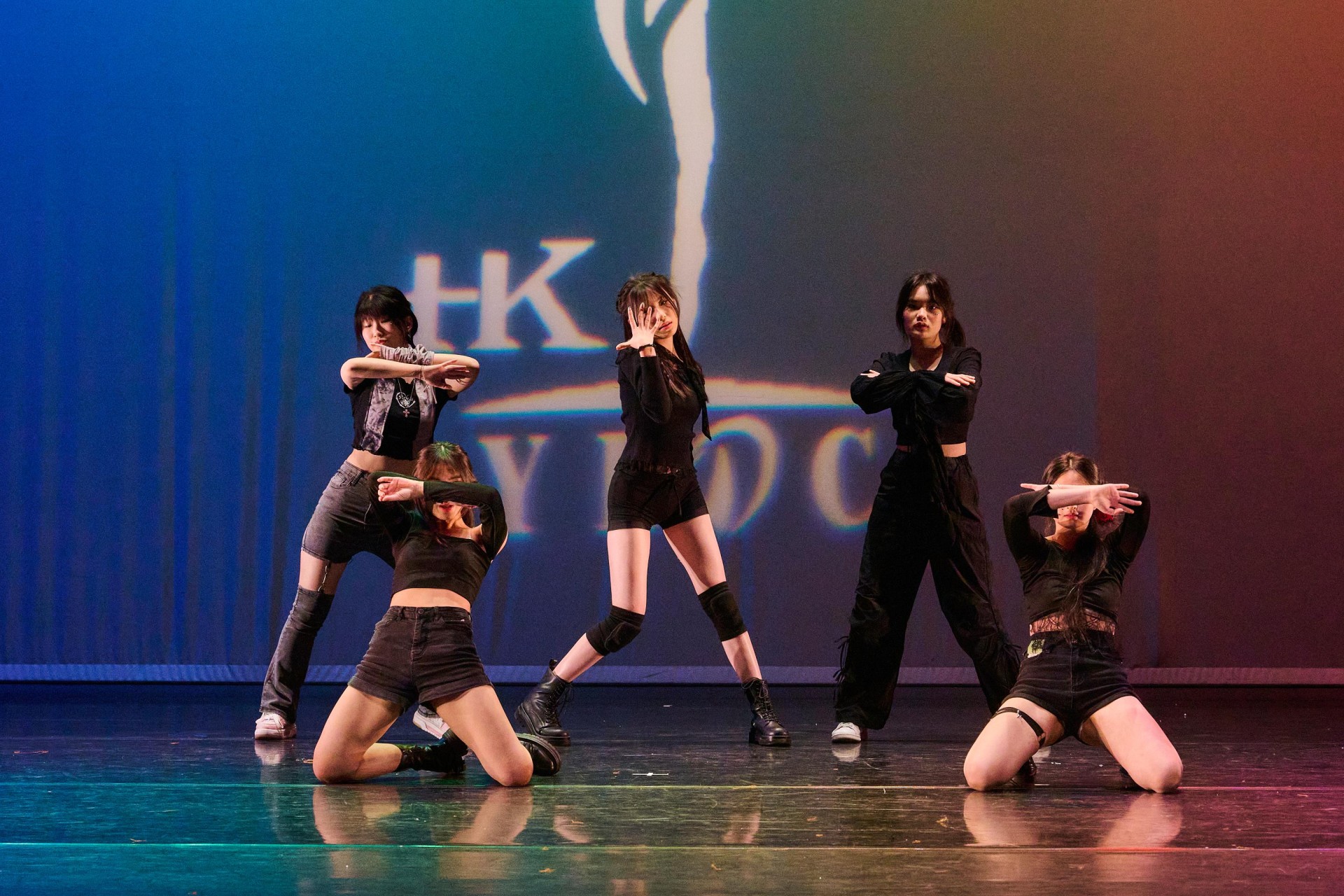 全港青少年精英舞蹈比賽2025（Kpop組）獲金獎