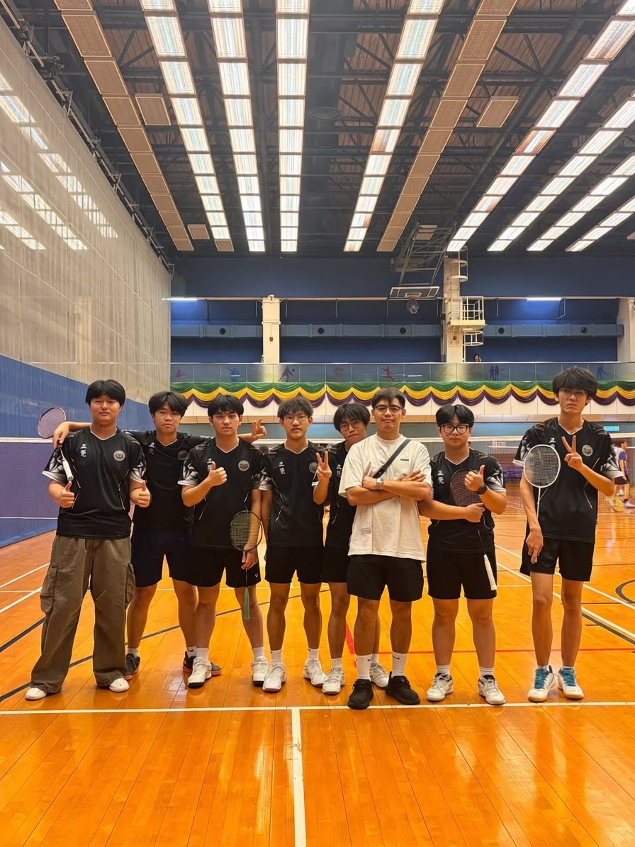The third inter-school off Badminton Team / 羽毛球隊第三場學界賽事